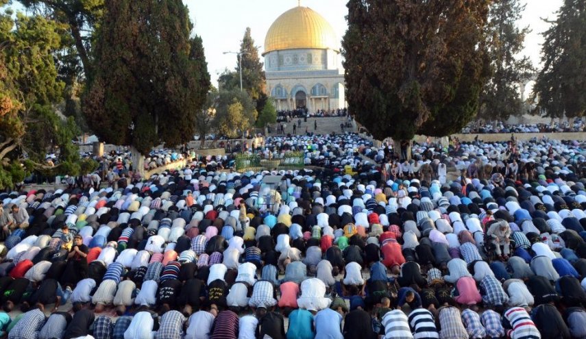 الحركة الإسلامية تدعو للرباط بالأقصى لحين انتهاء الأعياد اليهودية
