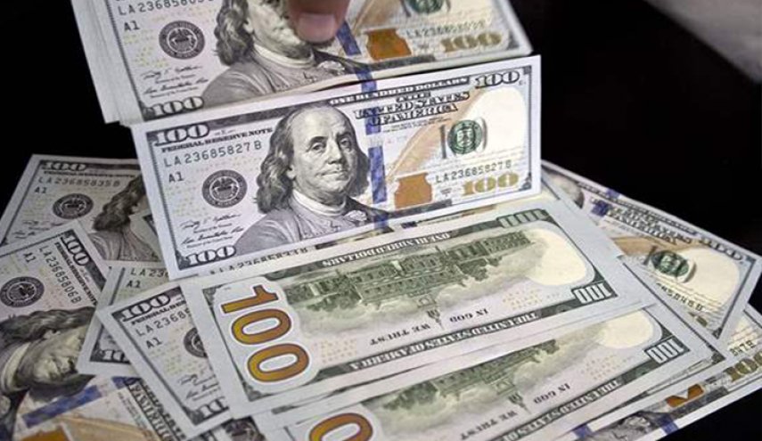  دولارات مزيفة في هذه الدولة العربية.. والسلطات تحذر 