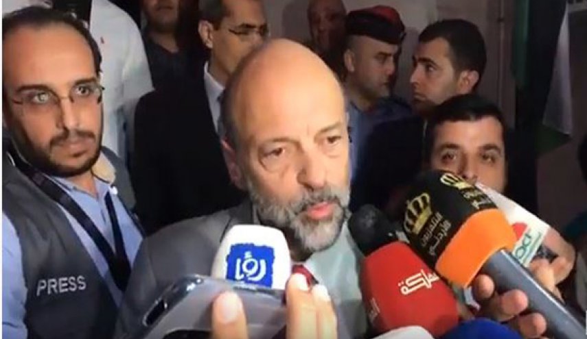 الحكومة الأردنية تتوصل إلى اتفاق مع المعلمين لإنهاء إضرابهم