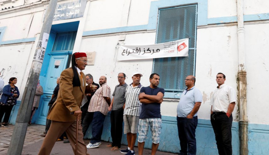 النتائج الأولية للانتخابات التونسية.. النهضة في المركز الأول