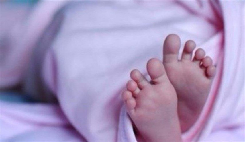 صوت رضيعة من تحت الأرض.. حفر القبر فتلقى 'مفاجأة مرعبة'