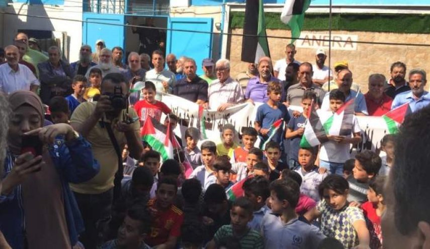 اعتصام في مخيم عين الحلوة للمطالبة بتجديد ولاية الاونروا
