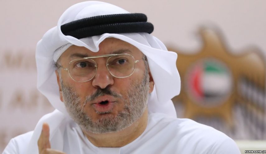 على قرقاش أن يصمت.. فخنجر الإمارات يقطر دماً عربياّ