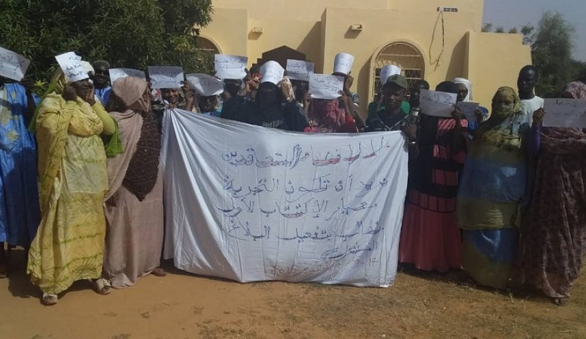 موريتانيا..وقفات رفضا لشروط انتقاء المدرسين

