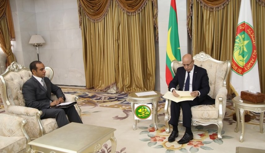 الرئيس الموريتاني يتسلم رسالة خطية من السيسي
