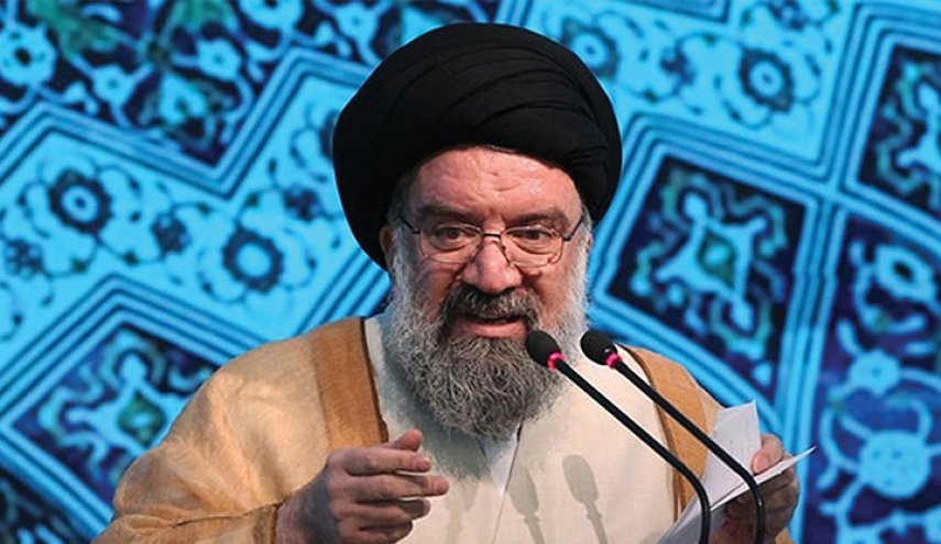 خطيب جمعة طهران:مسيرة الاربعين ليس لها نظير في العالم