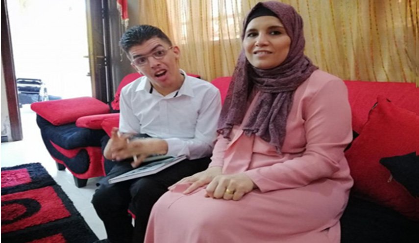 شاب أردني نقر بأنفه لأكثر من مليون نقرة ليحقق 'مُعجزة'