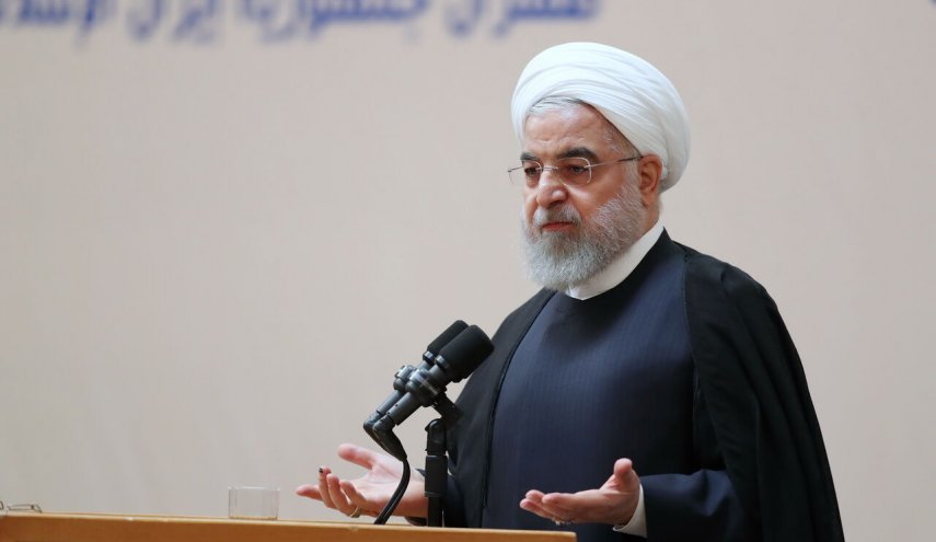 روحاني: جامعات ايران انجزت مهمتها بعد انتصار الثورة