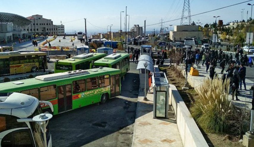 ايران تخصص 9 الاف حافلة لنقل الزوار العائدين من العراق