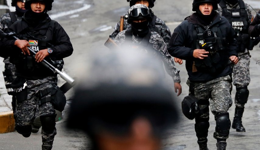تجدد الاشتباكات بين الشرطة ومحتجين في بوليفيا 