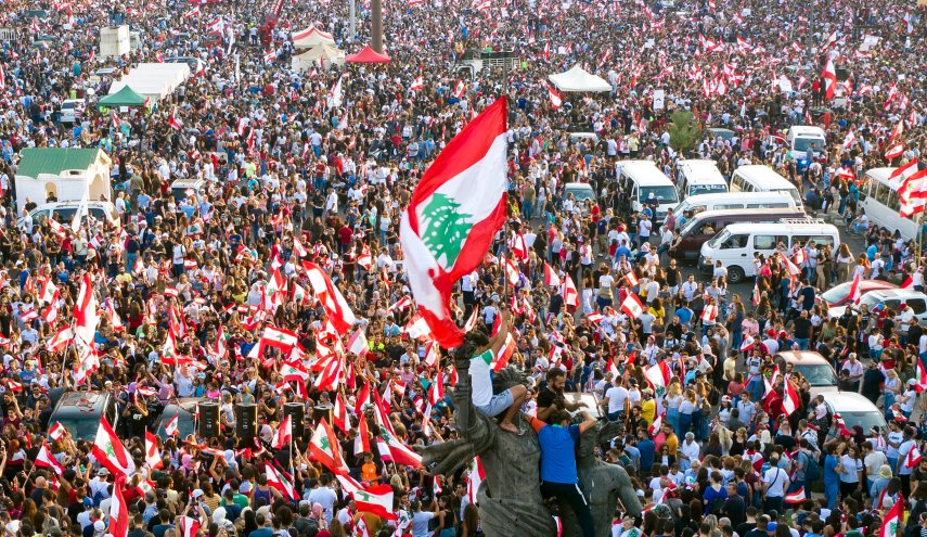 'تجمع العلماء المسلمين' في لبنان يدعو لفتح الطرقات
