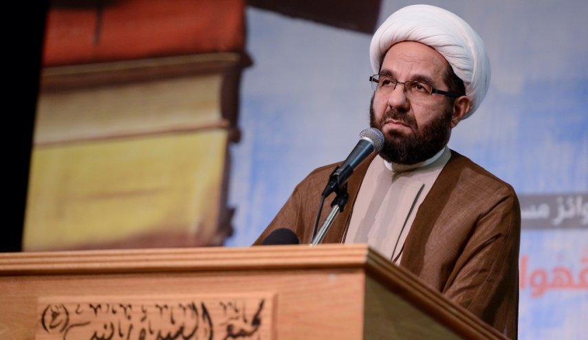 الشيخ دعموش: لإعادة الحياة للبلد عبر فتح الطرقات  