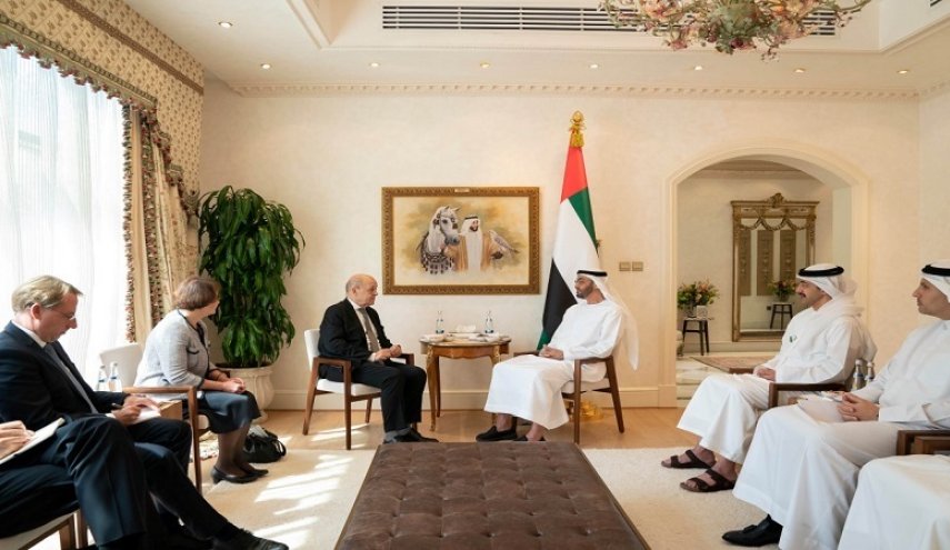 لقاء بن زايد ولودريان في أبوظبي..هذا ما دار بينهما 
