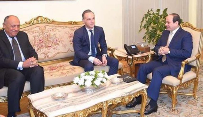 مصر و ألمانيا يتفقان على تسوية شاملة للوضع الليبي