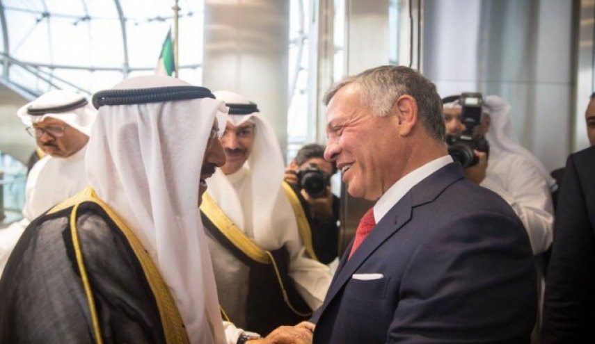 هكذا استقبل أحمد الصباح ملك الأردن في الكويت