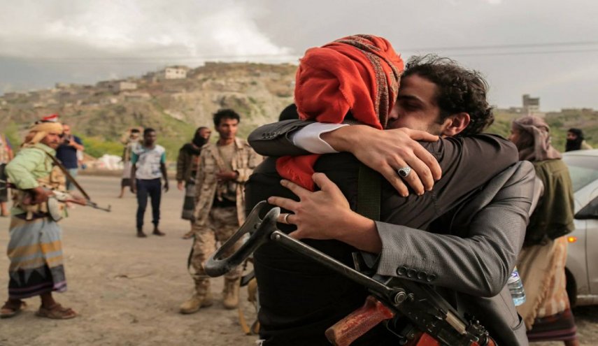 لجنة الأسرى اليمنية: تحرير 6 أسرى بوساطة محلية في مأرب