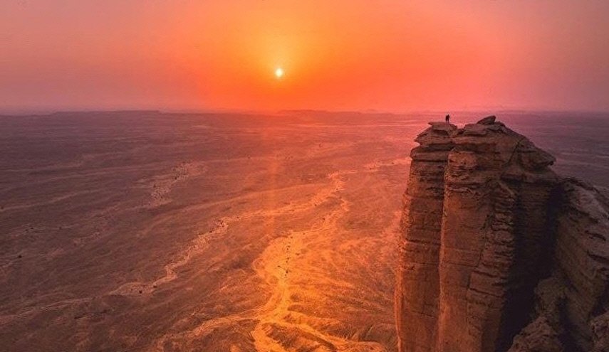 ما حقيقة تعرض السعودية لموجات أعاصير وتسونامي قاتلة؟