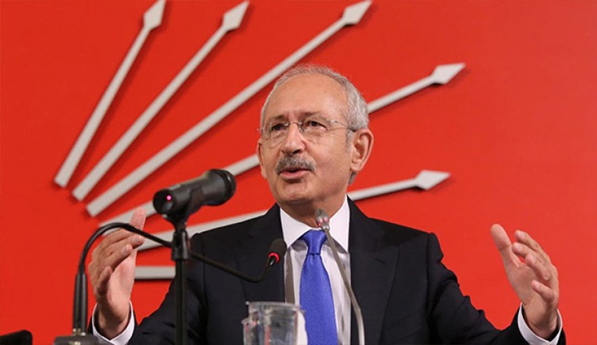 كليتشدار أوغلو: على اردوغان أن يبحث قضايا سوريا مع الاسد