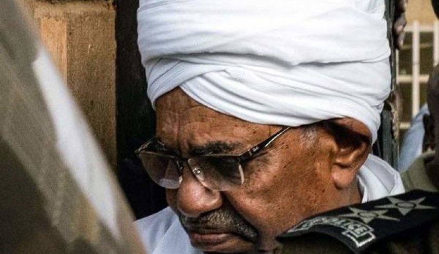 تهديدات بـ