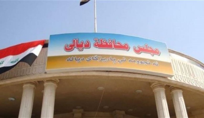 بعد محاولته لحرق ملفات... هروب مدير في مجلس ديالى وزوجته لجهة مجهولة