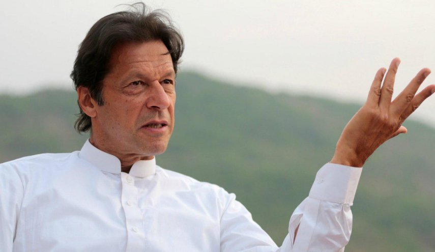 عمران خان: افتتاح معبر 