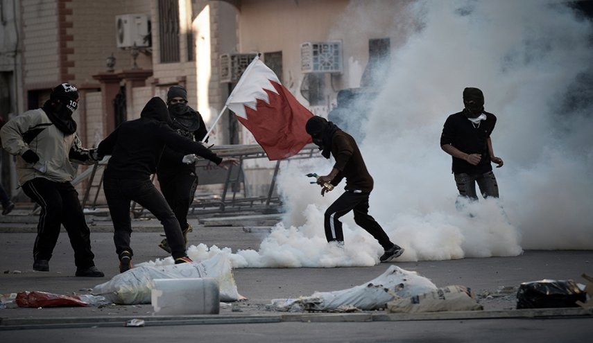 حراك الشعوب ضد الفساد عمل مقدس والخليفيون من أكبر الفاسدين