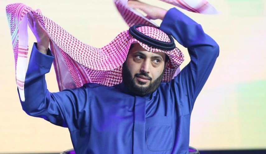 تهديد علني من تركي آل الشيخ لمنتقدي 