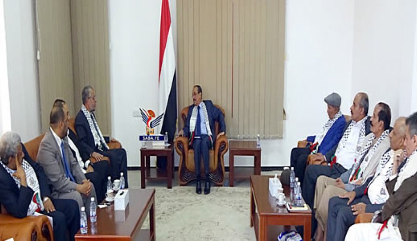 وفد من حماس يلتقي مسؤولين يمنيين في صنعاء