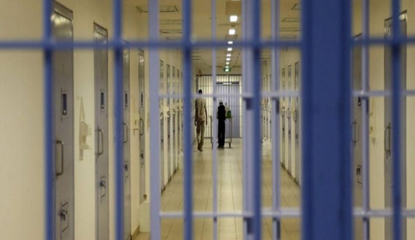 جمهورية اذربيجان تسلم 10 مدانين الى ايران