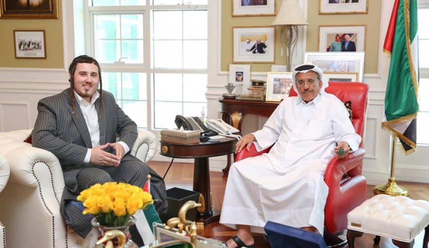 رجل أعمال إماراتي مقرب من بن زايد: العرب واليهود أبناء عمومة!
