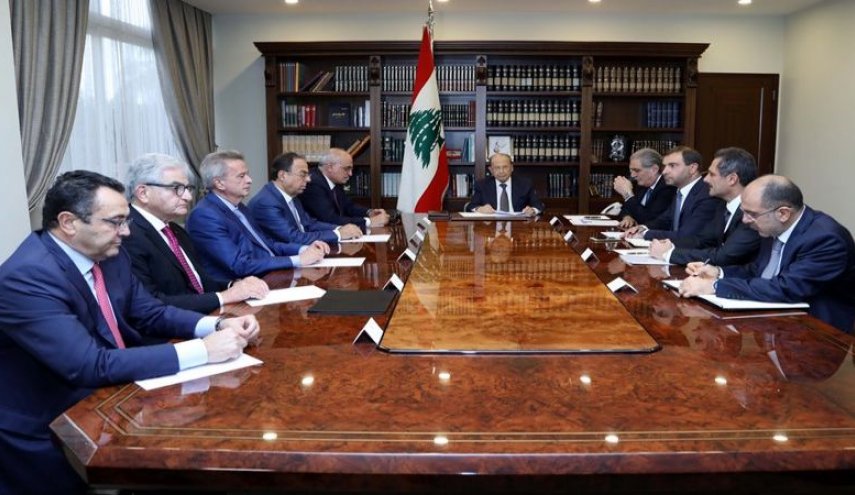 اجتماع بعبدا المالي: تكليف حاكم مصرف لبنان اتخاذ التدابير المؤقتة
