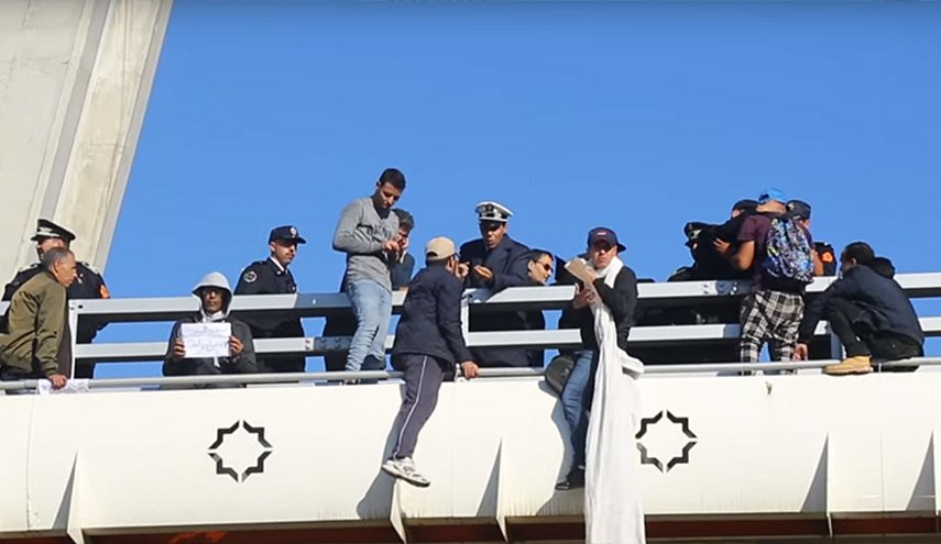 محاولة انتحار جماعية في الدار البيضاء بالمغرب