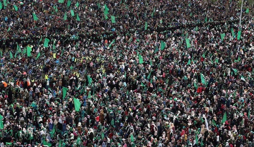 حماس: لشعبنا الحق في مقاومة الاحتلال بكل الوسائل