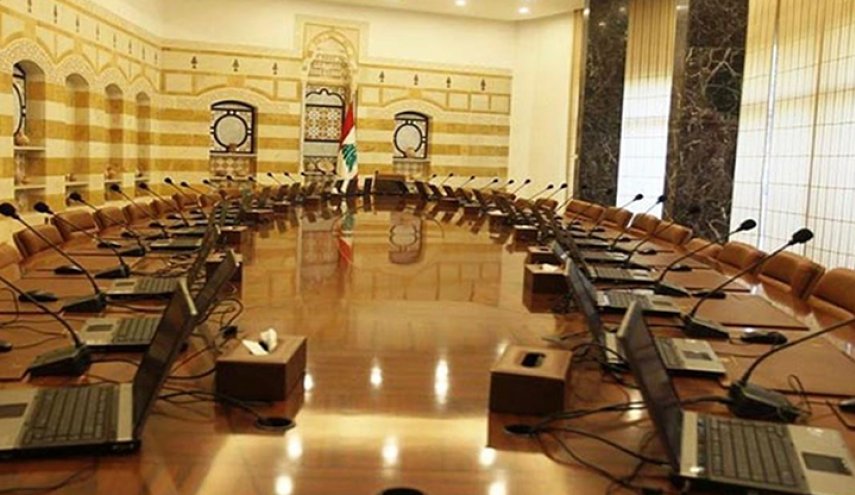 سناريوهات الحكومة اللبنانية تنظر انجلاء المواقف السياسية والشعبية