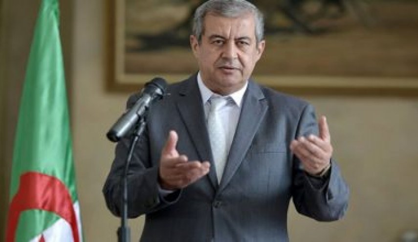 وزير الاتصال الجزائري: مسيرات التنديد بالتدخل الأجنبي برهان على وعي الشعب
