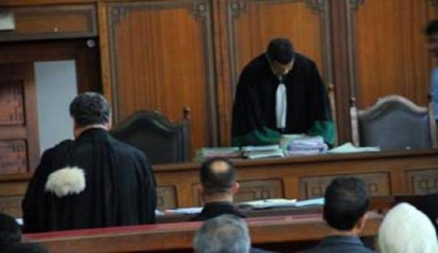 'ميمون.ب' يجهش بالبكاء أثناء محاكمة 