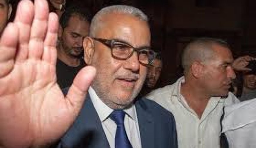 بنكيران يتبرأ من العثماني ويشيد بإصلاح المراحيض في عهده
