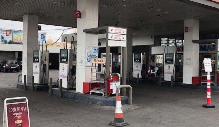 الدولة اللبنانية تستورد مادة البنزين