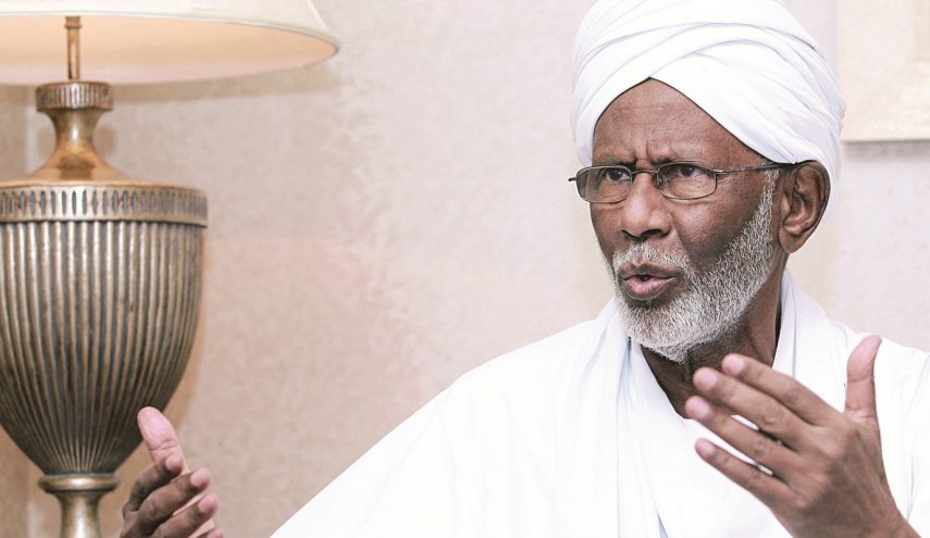 السودان... اعتقال مساعد البشير على خلفية تحقيقات انقلاب 1989