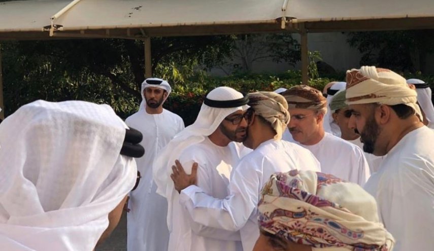 للتغطية على فضيحة التجسس الإماراتية.. بن زايد في عُمان بهذه الذريعة