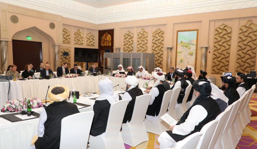 مفاوضات بين طالبان والأمريكان بالدوحة.. هل تنسحب امريكا؟
