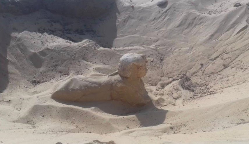 العثور على تمثال ملكي على هيئة 