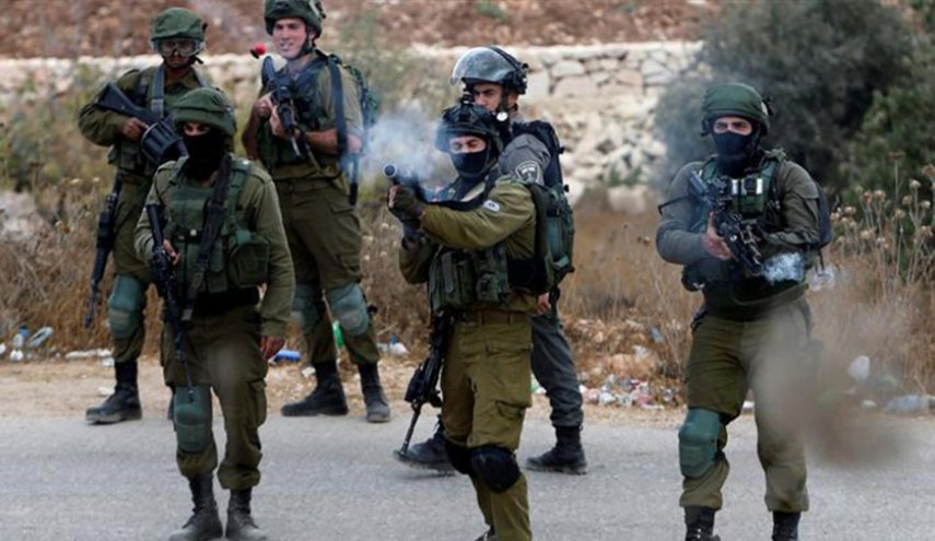 استشهاد فلسطيني شرقي خان يونس والاحتلال يختطف جثمانه