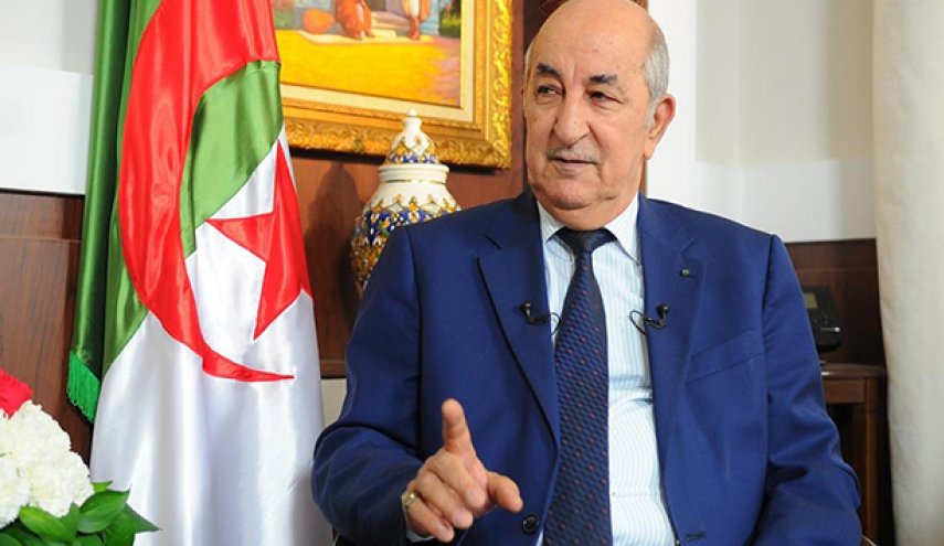 تبون يكشف موقف بلاده من الأزمة الليبية والصحراء الغربية
