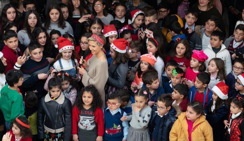 صور جديدة للسيدة اسماء الاسد في ريف دمشق