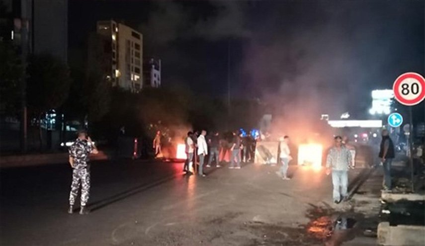 تجدد المناوشات بين القوى الامنية وانصار تيار المستقبل