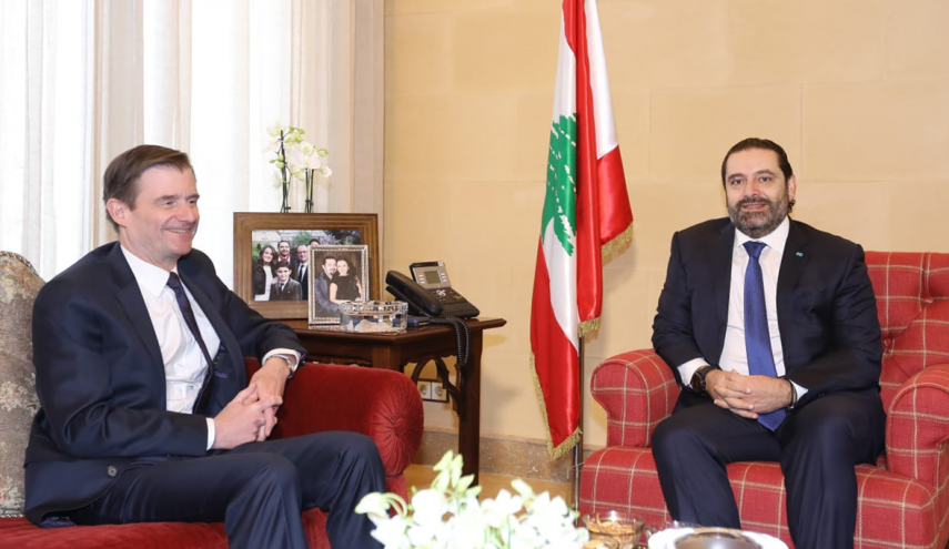 الحريري يكيل بمكيالين و'لهجة هادئة' لهيل
