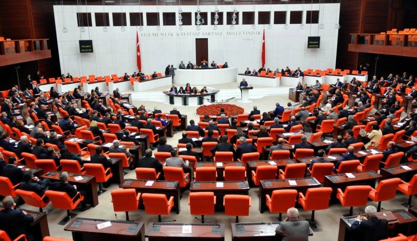 تركيا تصادق على مذكرة التعاون العسكري مع حكومة الوفاق الليبية