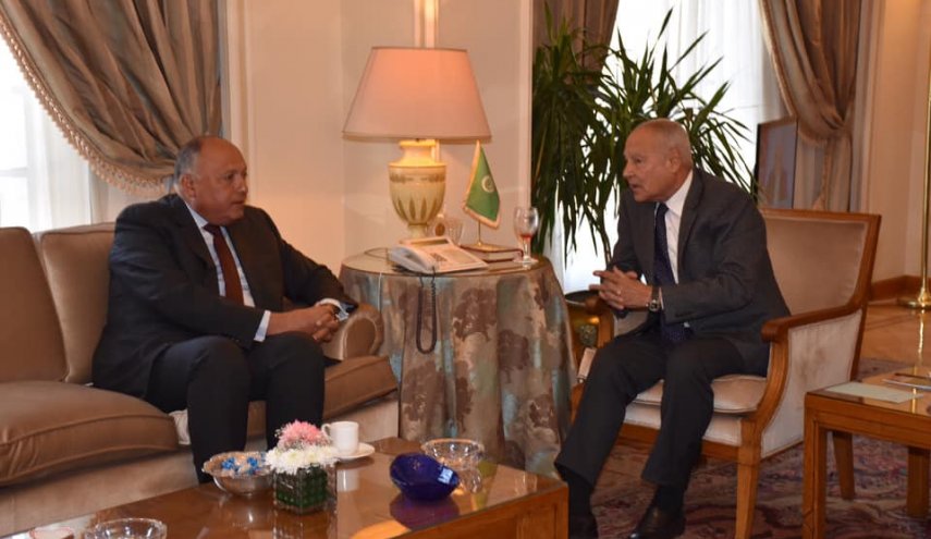 مصر تبحث مع إيطاليا واليونان التطورات في ليبيا

