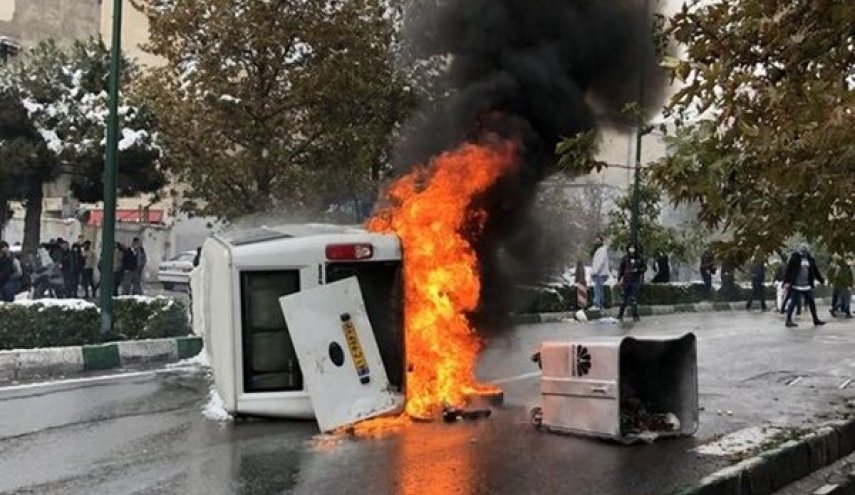 الحرس الثوري يعتقل عناصر مسلحة في ماهشهر